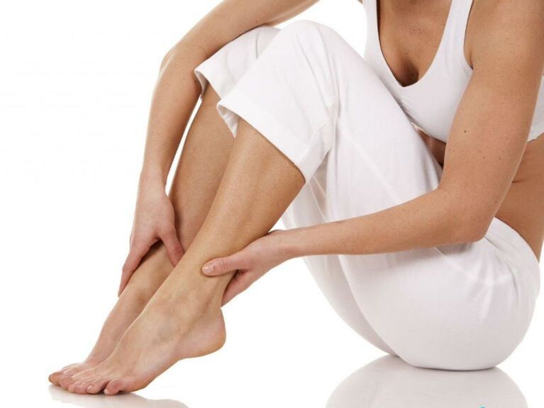 Symptoms of varicose veins in legs